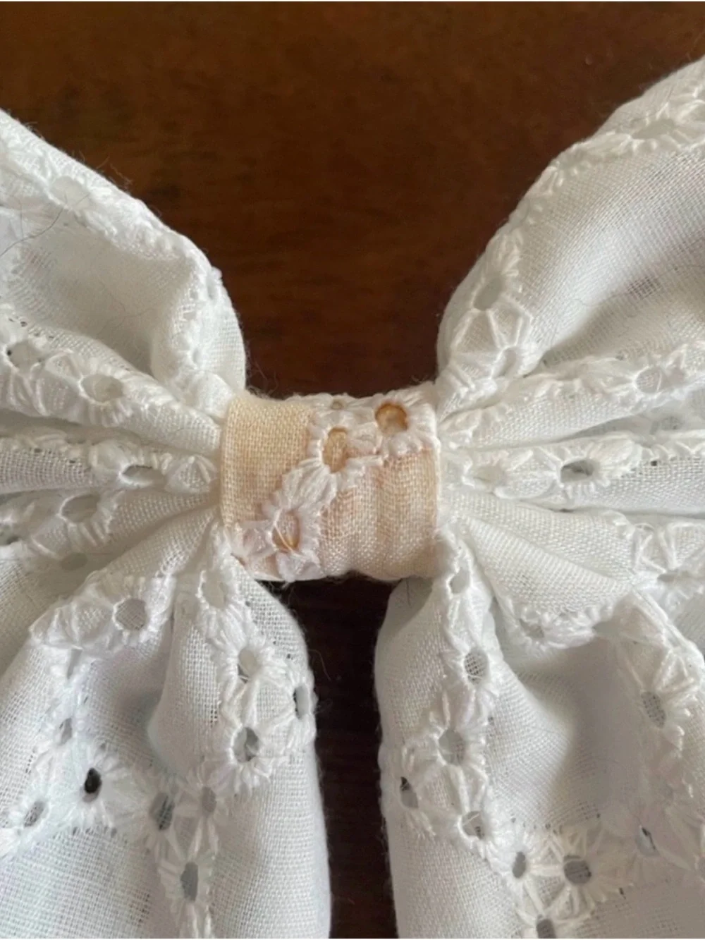 White Eyelet Lace Hair Clip Bow